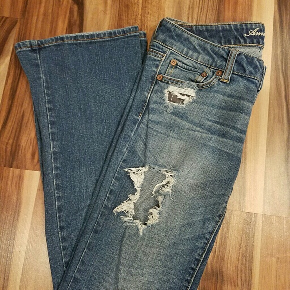 American Eagle Jeans Favorite Boyfriend Jeans - Picture 5 of 8